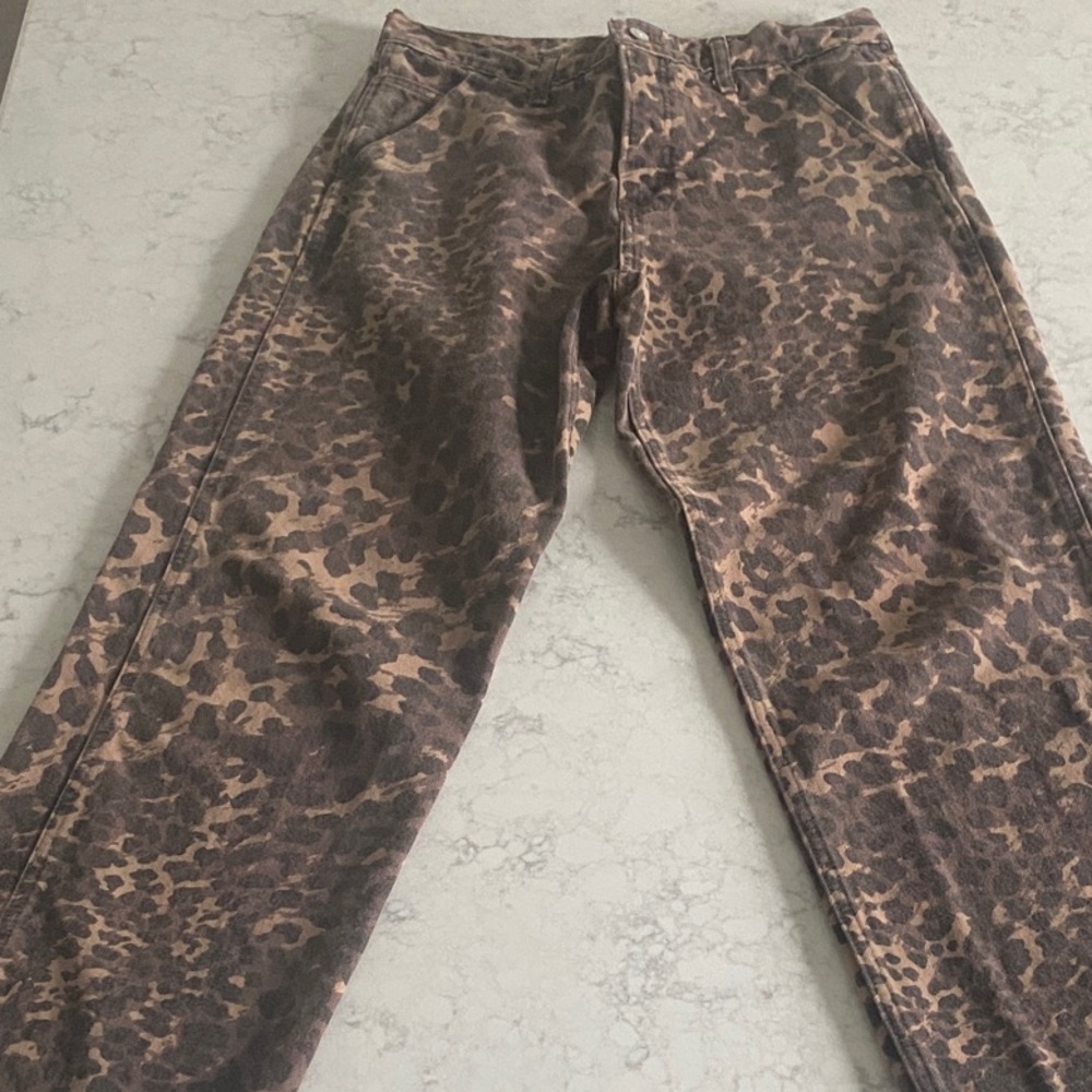 Abercrombie Curve Love size 6 Leopard Print Pants/Jeans
